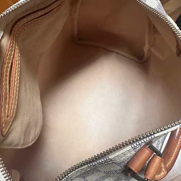 Louis Vuitton Speedy 30 Azur Vachetta handles - Picture 9 of 9